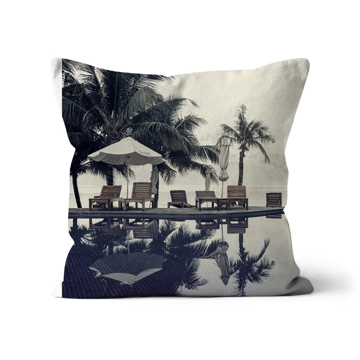 By the Water - Cushions Pimamour