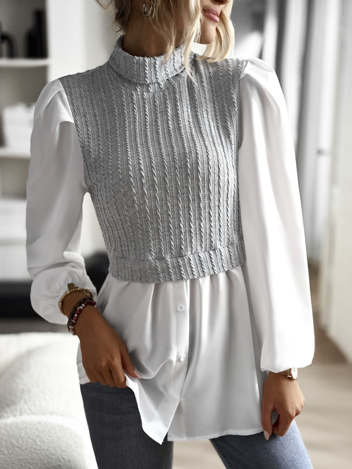 Contrast Cable-Knit Mock Neck Top-Pimamour