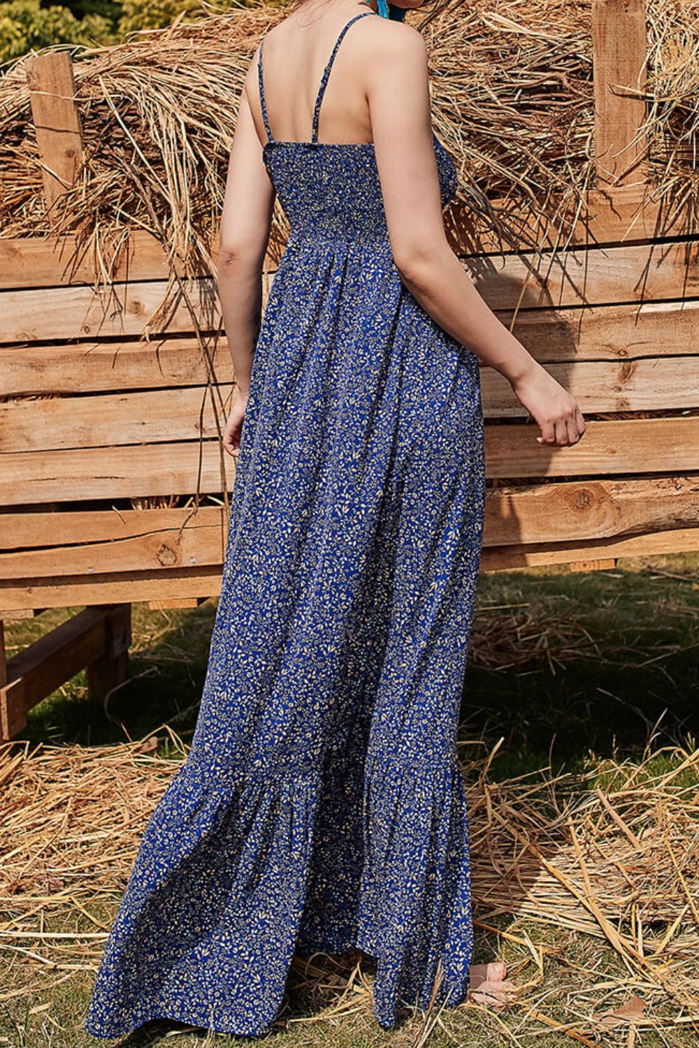 Ditsy Floral Spaghetti Strap Maxi Dress-Pimamour