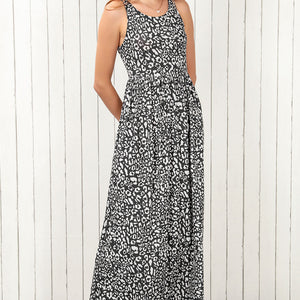 Leopard Round Neck Sleeveless Maxi Dress-Pimamour