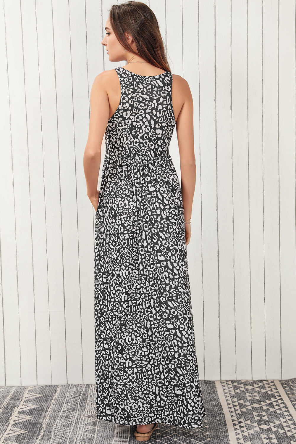 Leopard Round Neck Sleeveless Maxi Dress-Pimamour