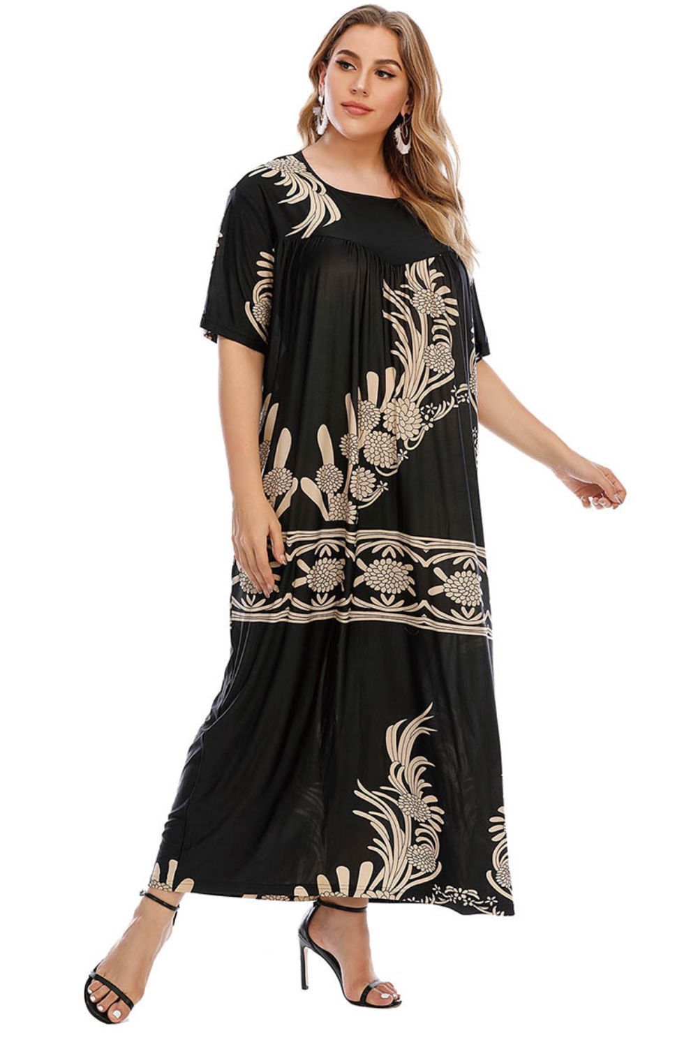 Plus Size Floral Round Neck Half Sleeve Maxi Dress-Pimamour