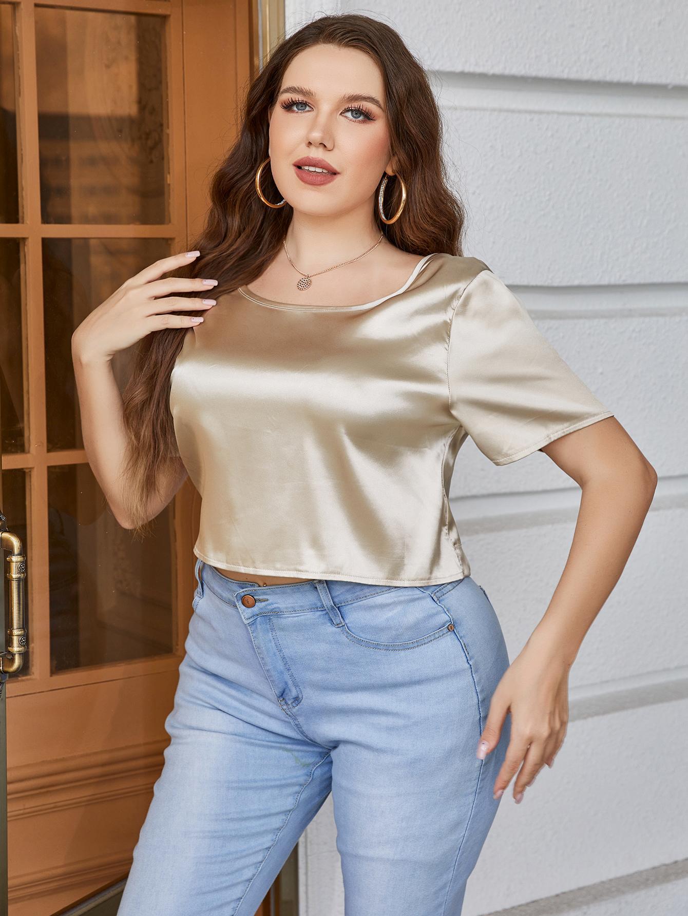 Plus Size Short Sleeve Tie Back Blouse-Pimamour