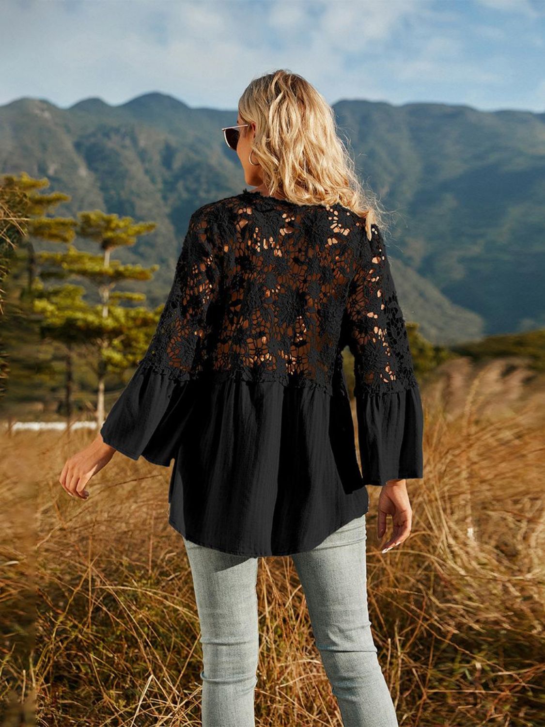 Spliced Lace Buttoned Blouse-Pimamour