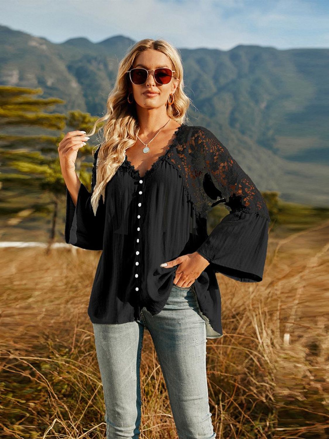 Spliced Lace Buttoned Blouse-Pimamour