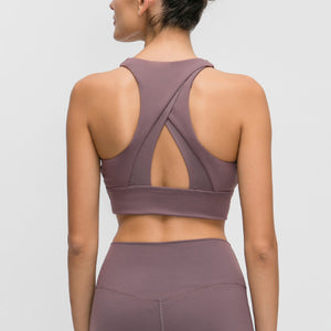 Halter Keyhole Sports Bra Pimamour