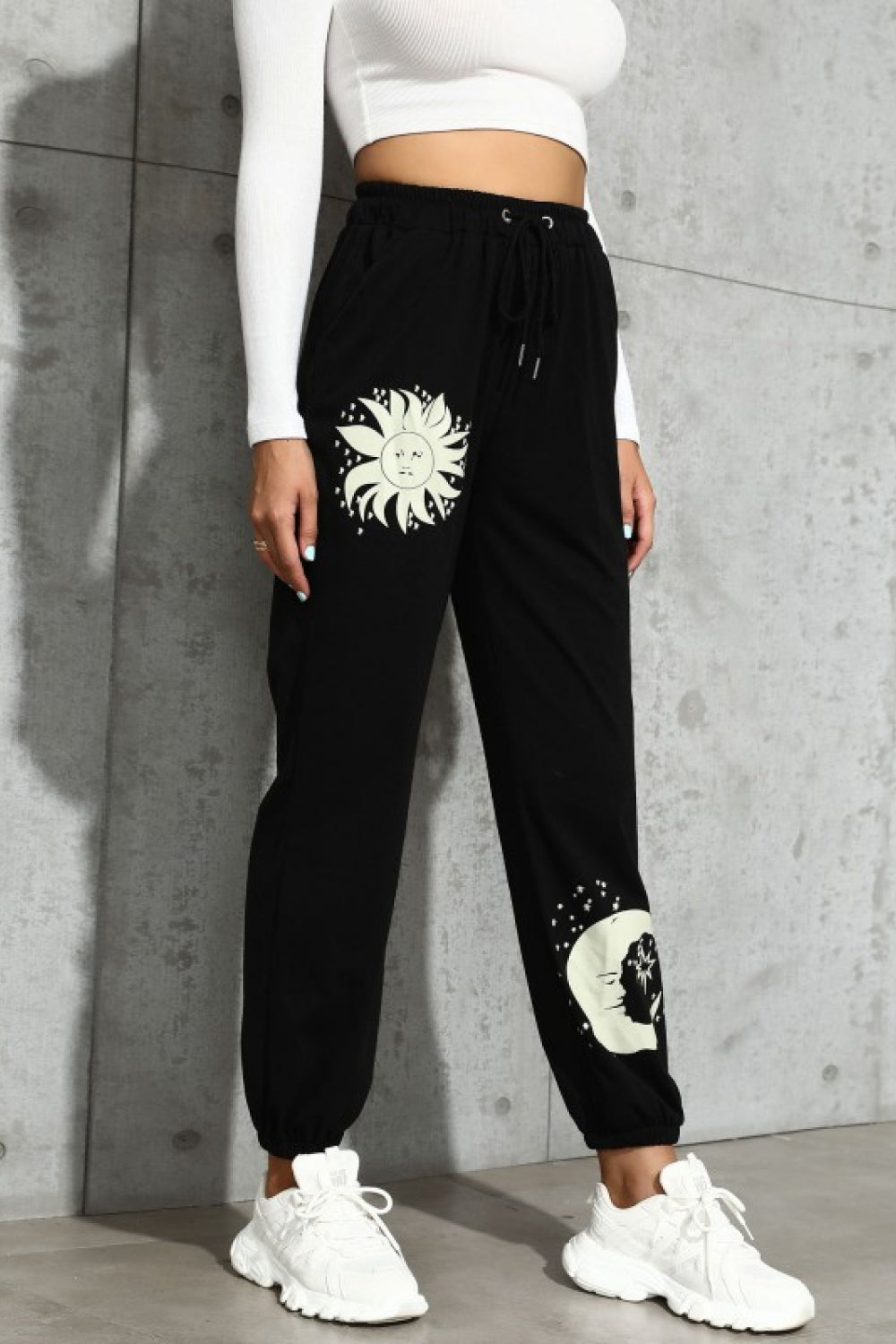 Sun and Moon Graphic Drawstring Joggers Pimamour