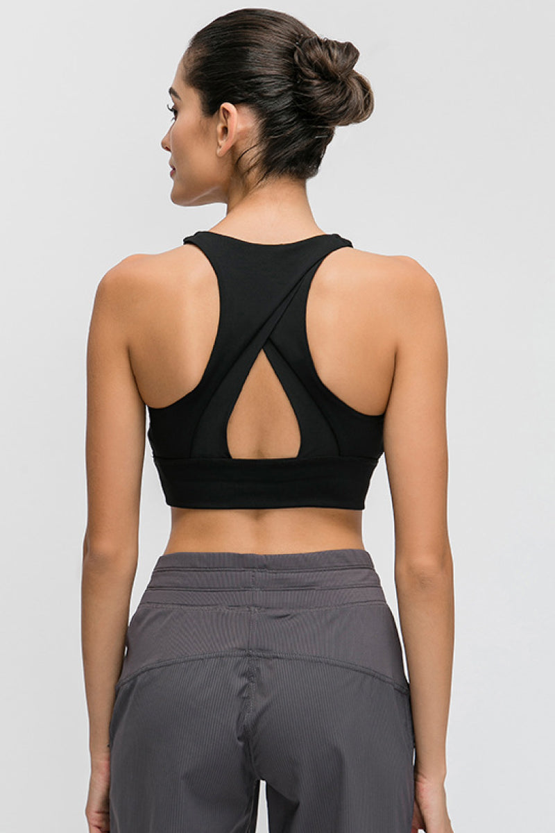 Halter Keyhole Sports Bra Pimamour