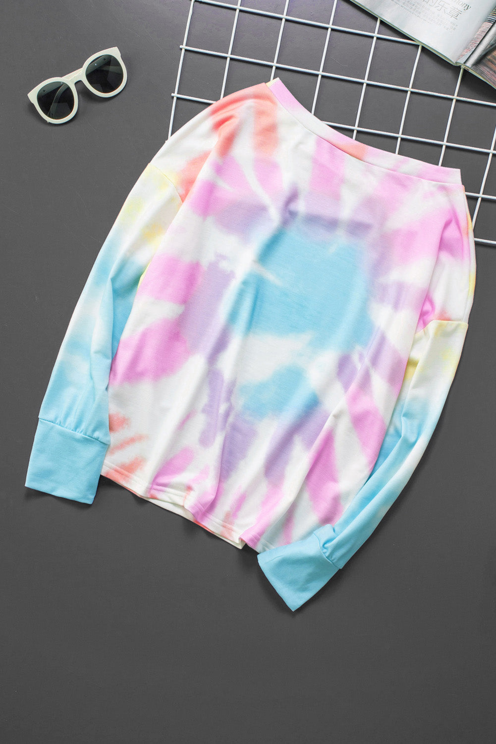 Tie-Dye Boat Neck Batwing Sleeve Tee Pimamour