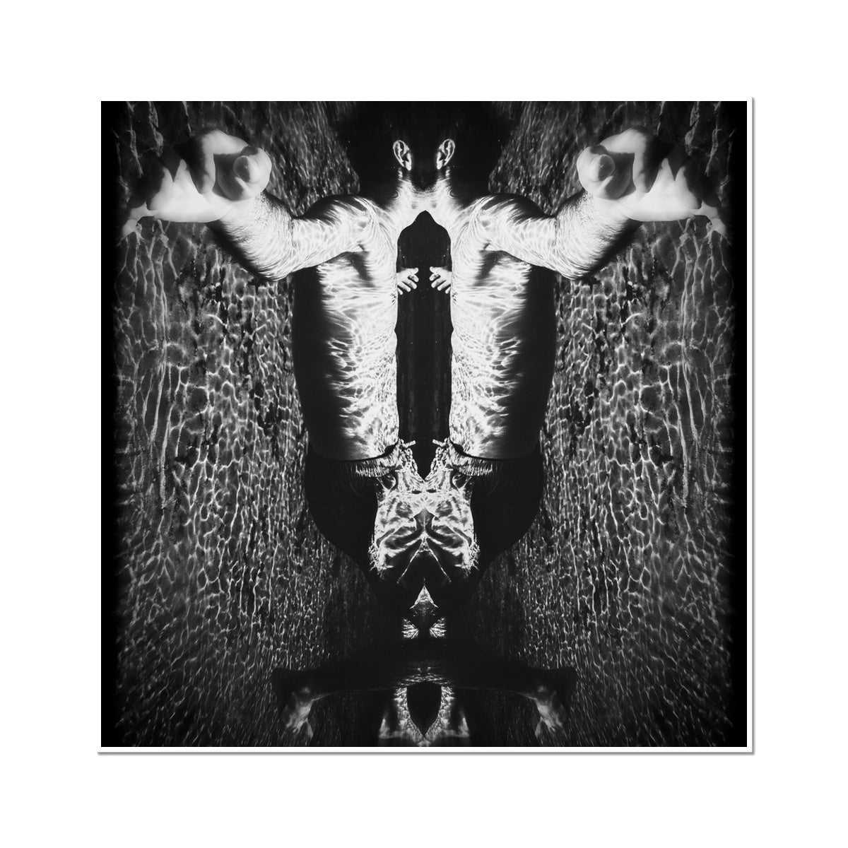 01-Surreal / dreamy poster - The reflection and the mirror picture underwater - Black and White Photo Art Print Pimamour Original Pimamour